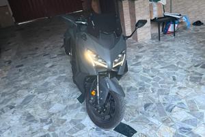 T-max 560