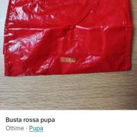 busta pupa rossa