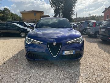Alfa Romeo Stelvio 2.2 Turbodiesel 160 CV AT8 RWD 