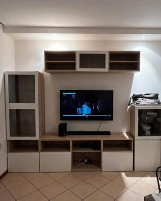 Parete attrezzata TV 300 cm rovere con vetrinetta