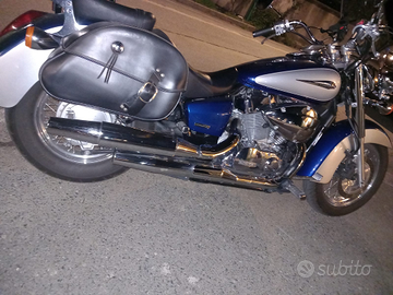 Honda shadow 750