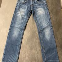 Jeans sfumati blu uomo a vita bassa -Piazza Italia