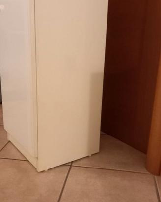 Mobiletto bianco 