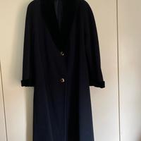 Cappotto nero tg. 42 con bottoni gioiello
