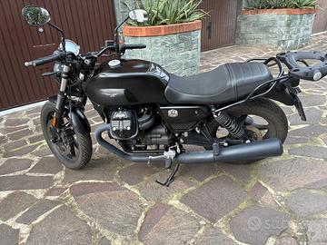 Moto guzzi v7 Stone 2022 km26.000