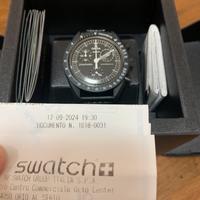 Orologio usato MoonSwatch Moonphase nero Snoopy
