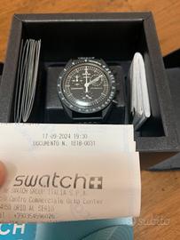 Orologio usato MoonSwatch Moonphase nero Snoopy