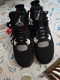Jordan 4
