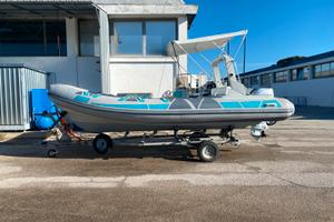 Gommone stingher 555XS