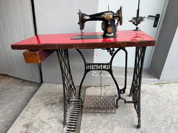 Macchina da cucire SINGER