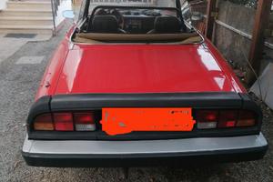 Alfa Romeo duetto spider