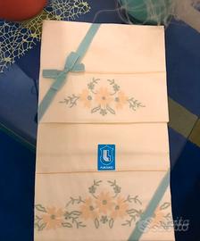 Set asciugamani  ricamati in puro lino  - Siletti