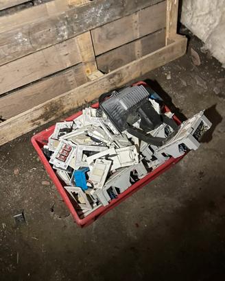 Materiale elettrico