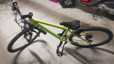 Bicicletta MTB rockrider 24"