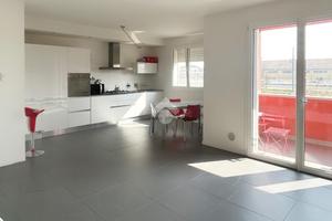 3 LOCALI A MOLINELLA