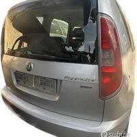 Portellone cofano posteriore skoda roomster