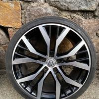 CERCHI VOLKSWAGEN 19'' ORIGINALI + GOMME UNIROYAL