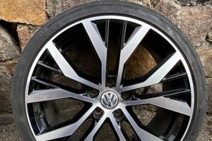 CERCHI VOLKSWAGEN 19'' ORIGINALI + GOMME UNIROYAL