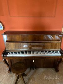 Pianoforte Offberg anni 70