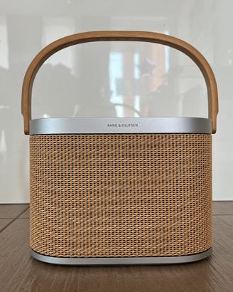 Bang & Olufsen A5, portatile a batteria.