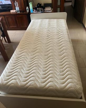 Letto ikea completo di rete e materasso