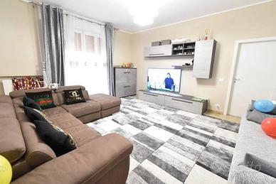 Appartamento di 105 m² con 4 locali e box auto a C