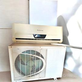 Climatizzatore Ariston split  9000 BTU