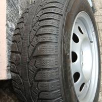 n. 4 gomme con cerchioni