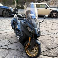Yamaha t max tech max
