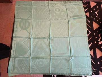Foulard in pura seta Emilio Pucci
