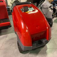 Idropulitrice a caldo professionale