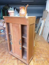 Libreria o scarpiera ad ante scorrecoli