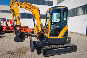 ESCAVATORE HYUNDAI ROBEX 30 Z-9 AK