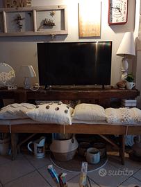 bella panca in legno 