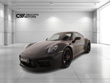 Porsche 911 Coupe 3.0 Carrera GTS auto