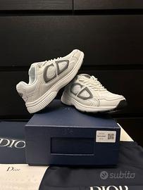 scarpe da ginnastica