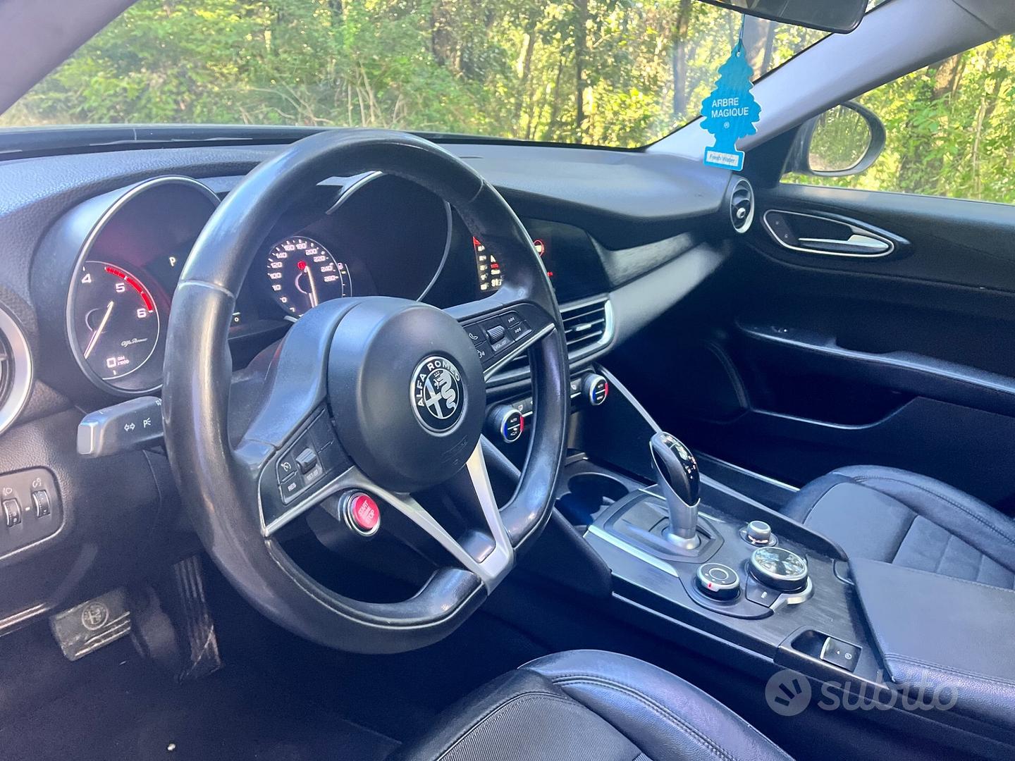 Alfa Romeo Giulia 2016 photo 4