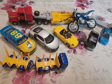 10 macchinine modellini misti giocati misti vario