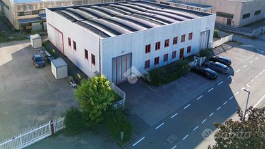 CAPANNONE A DESENZANO DEL GARDA