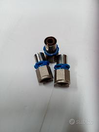 raccordi giunto F. 18x1/2