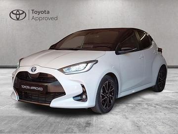 Toyota Yaris Hybrid Style MY22