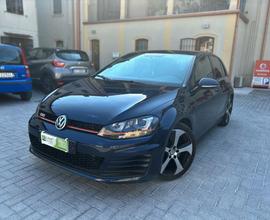 VOLKSWAGEN Golf GTI Performance 2.0 TSI 5p.
