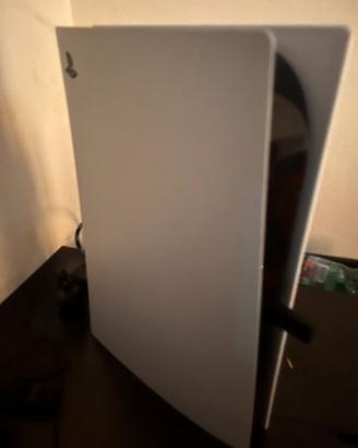 PS5 modelllo con lettore