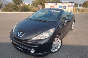 Peugeot 207 1.6 HDi 110CV CC Roland Garros anche p
