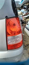 KIA PICANTO 2004 - STOP POSTERIORE DESTRO