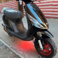 Piaggio ZIP 50 2t