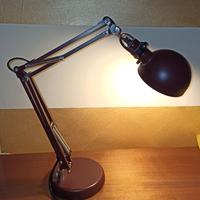 lampada da scrivania tipo architetto IKEA