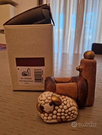 thun fontana con pecora presepe classico 