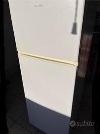 Frigorifero Cranker 207 litri 2 porte