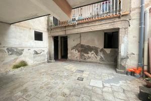 Bilocale con Cortile Privato-Zona Barriera